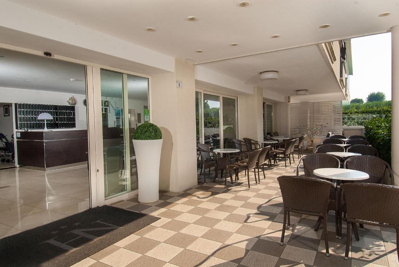 Hotel Niagara Cattolica Extérieur photo