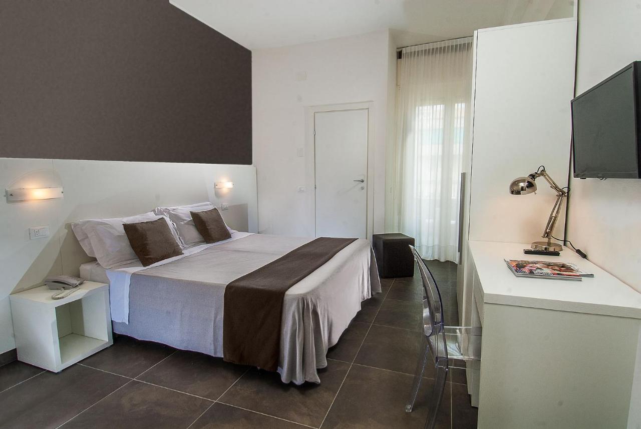 Hotel Niagara Cattolica Extérieur photo